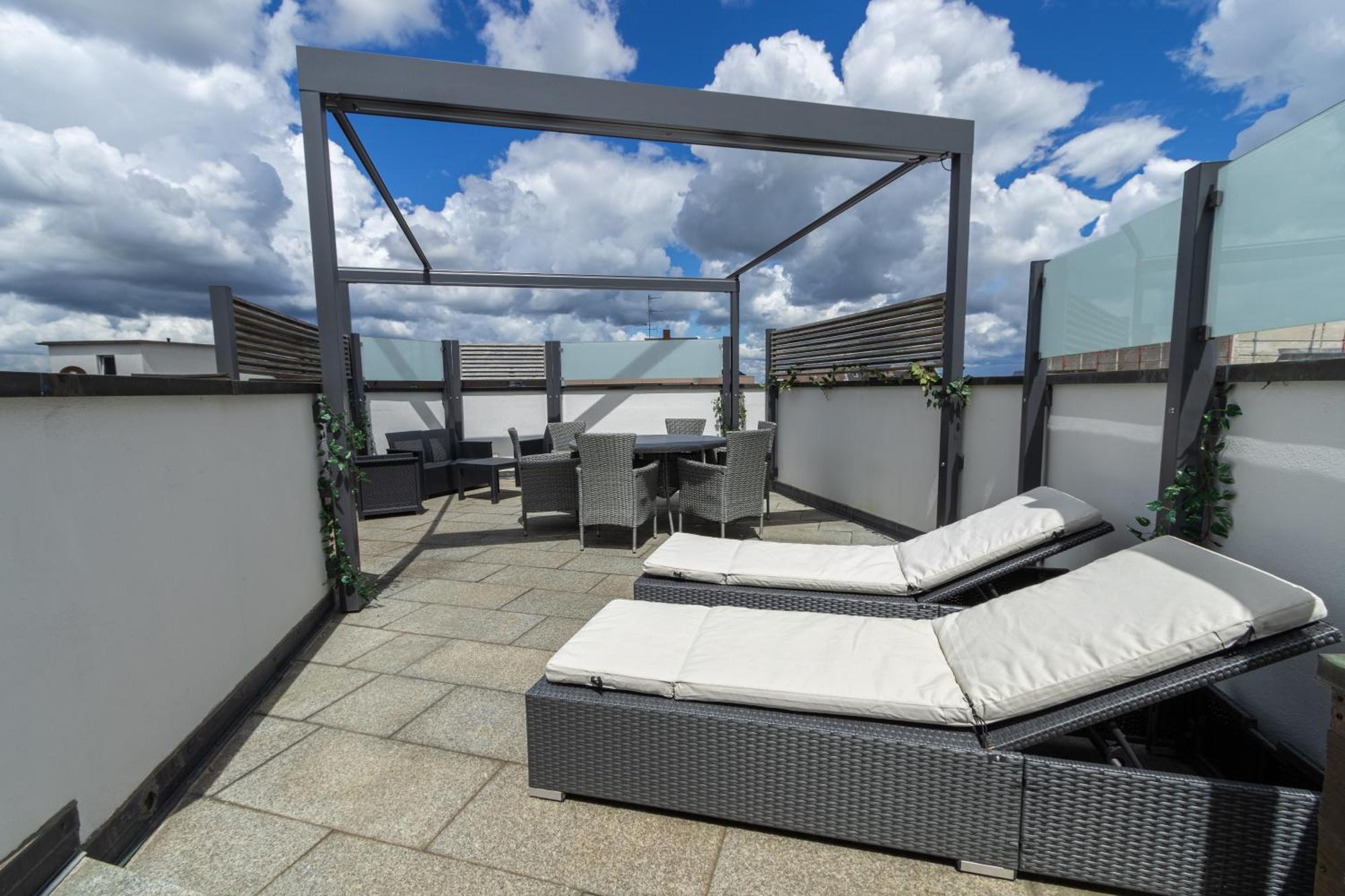 Penthouse-Maisonette - City Center, Highspeed Internet, Garage Worms Exterior photo